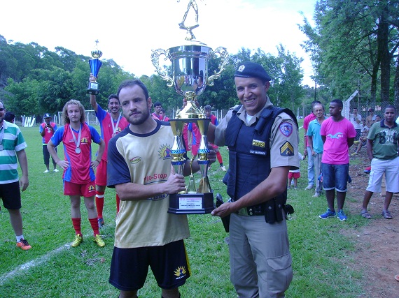 Arachás vice campeão amador da segunda divisão